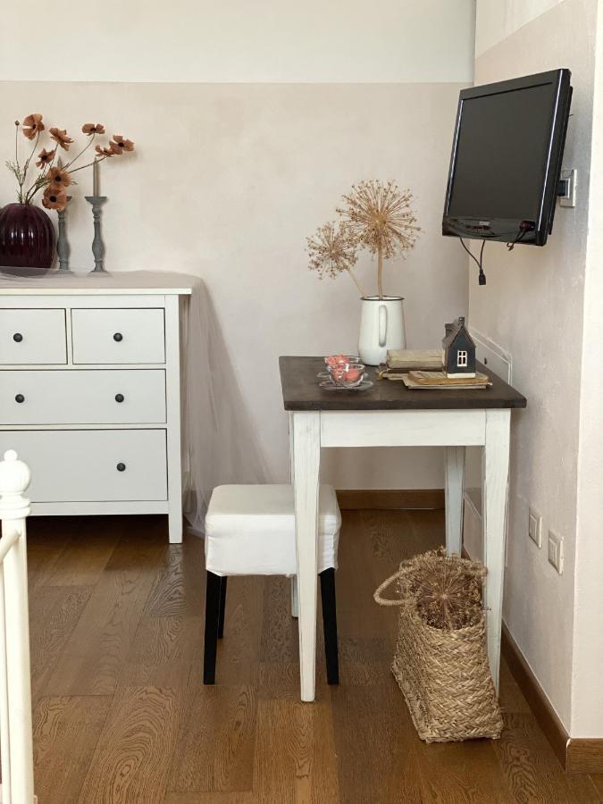 B&B Melloni Street Dolo Exteriör bild